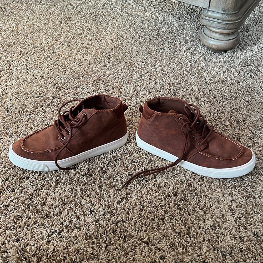 Old Navy boys shoes